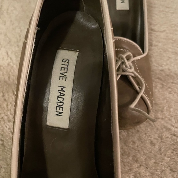 Army green Steve Madden heels- size 7.5 - Picture 3 of 6